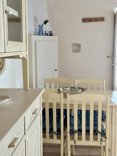 Nesa Paros - Image 4