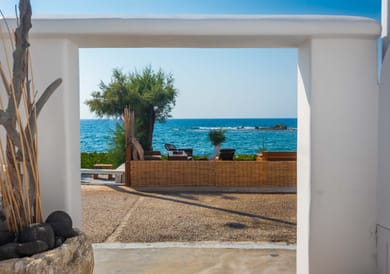 Niki Savvas Studios & Suites Milos - Image 7