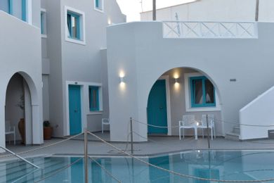 Nikolas Hotel Santorini - Image 3