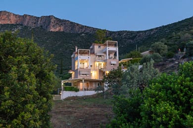 Nikole's Villas - Image 3