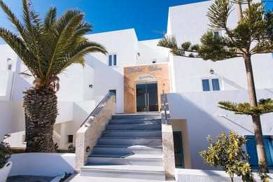 Nikos Hotel Santorini - Image 4