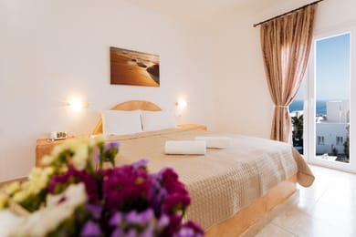 Nikos Hotel Santorini - Image 5