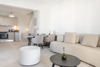 2 Bedroom Maisonette Villa with Sea View