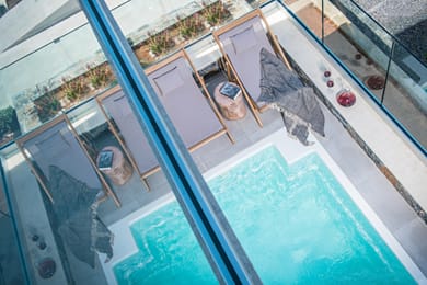 Niriides Palace - Image 2