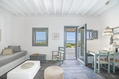 One Bedroom Bungalow Seafront