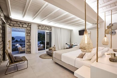 Nirome Luxury Suites - Image 4