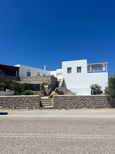 Nirome Luxury Suites - Image 7