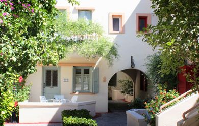 Nissia Kamares Hotel Apartments - Image 5