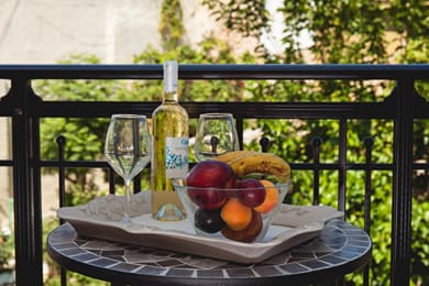 Nival Luxury Suites - Image 7