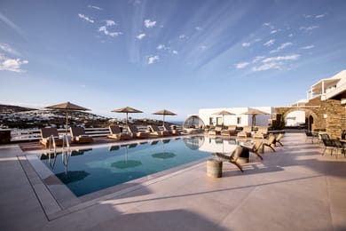 Nival Boutique Hotel - Image 4