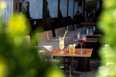 NJV Athens Plaza Hotel - Image 4