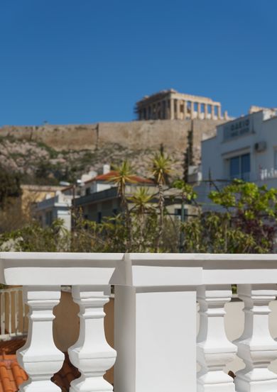 Noble Suites Athens - Image 3