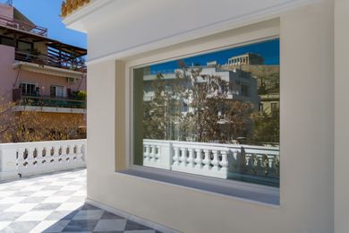 Noble Suites Athens - Image 4