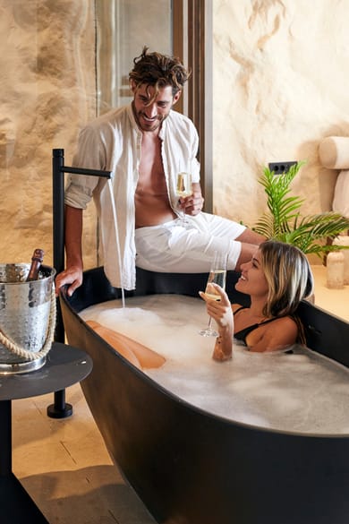 Grand North Suite with Private Heated Pool
