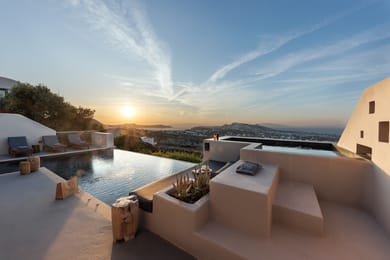 North Villa with Outdoor Hot Tub & Private Pool