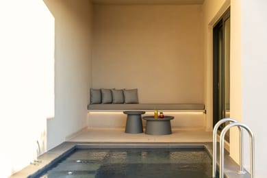 Obsidian Suite with Private Heated Pool