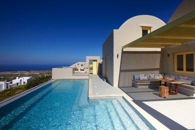 Santorini North Luxury SPA Hotel - Image 4