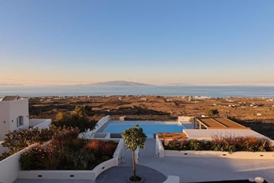 North Wind Luxury Suites - Image 4