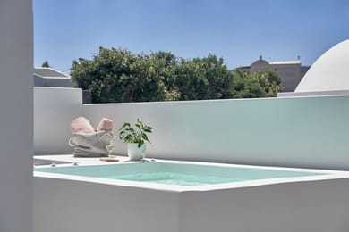 Suite with Outdoor Hot Tub