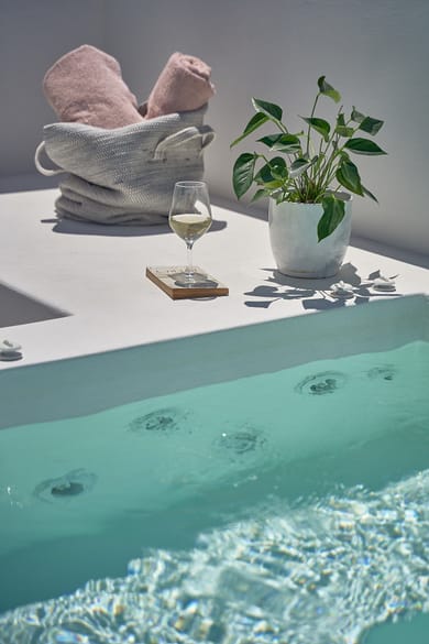 Suite with Outdoor Hot Tub