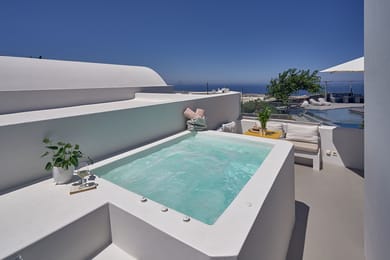 Suite with Outdoor Hot Tub