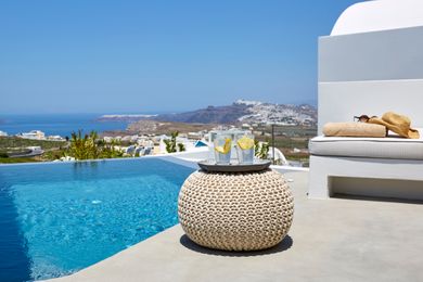 Nova Luxury Suites Santorini - Image 3