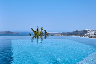 Nova Luxury Suites Santorini - Image 5