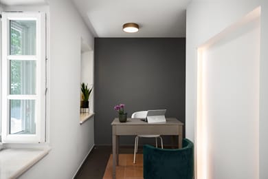 New York Luxury Suites - Image 6