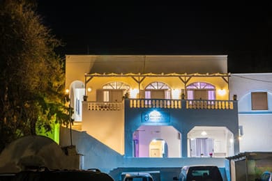 NY Santorini - Image 2