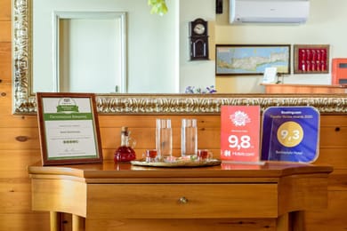 Belmondo Hotel & Suites Chania - Image 6