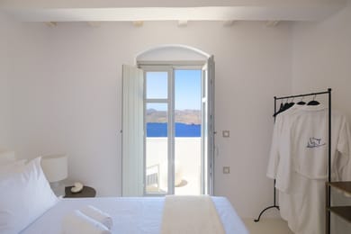 Antigone Honeymoon Luxury Sunset Maisonette