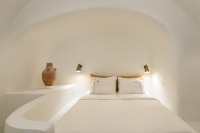 Aegean Exclusive Suite with Outdoor Heated Pool | Panoramic Sea-Caldera-Bay & Direct Sunset Views