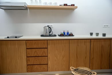 Oia Hostel - Image 6