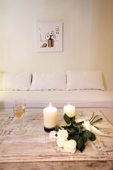 Honeymoon Cave Suite with Caldera & Sea View