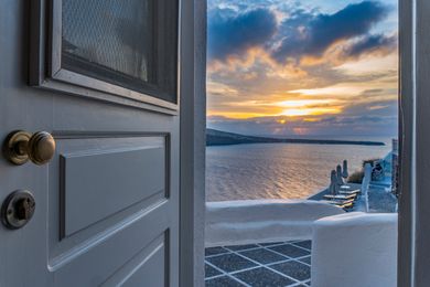 Small Single Cave Room with Caldera & Sea View