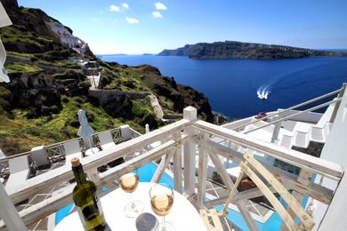 Oia Mare Villas - Image 3