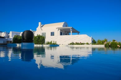 EMERALD: 3 Bedroom Villa Sunset & Sea View with Private Pool & Hot Tub