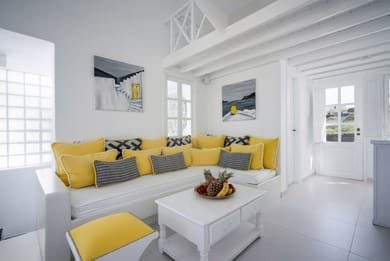 PEARL: 2 Bedroom Sunset & Sea View with Private Hot Tub & Shared Pool