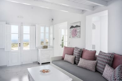TOPAZ: 2 Bedroom Sunset & Sea View Villa with Private Hot Tub & Shared Pool