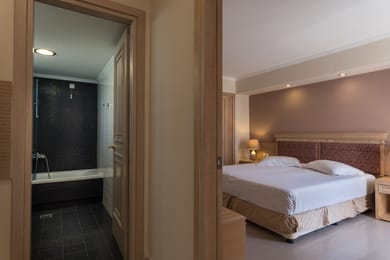 Okeanis Golden Resort - Image 2