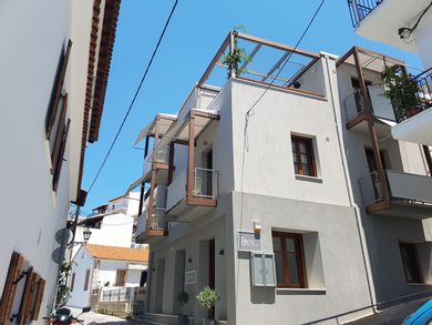 8kto Guest House Skiathos - Image 4