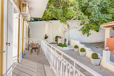 Old Well Apartments - Image 3