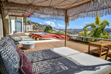 4 bedroom |Villa Tiara| Saronida