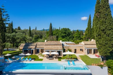 4 bedroom | Villa Cleo| Kira Chrisikou