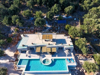 6 bedroom| Villa Cyrene| Spartilas