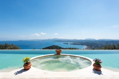 6 bedroom| Villa Cyrene| Spartilas