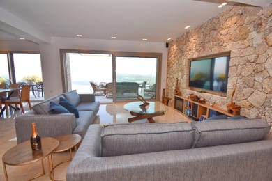 6 bedroom| Villa Cyrene| Spartilas
