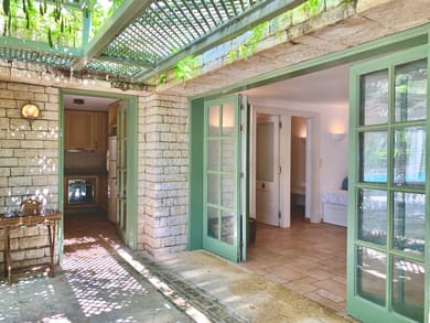Villa Glow