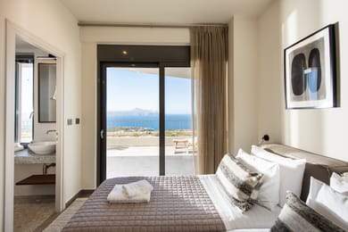3 bedroom| Villa Gabriella| Kokkino Chorio