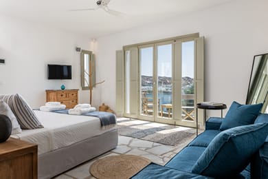 6 bedroom |Villa Eolia| Psarou beach